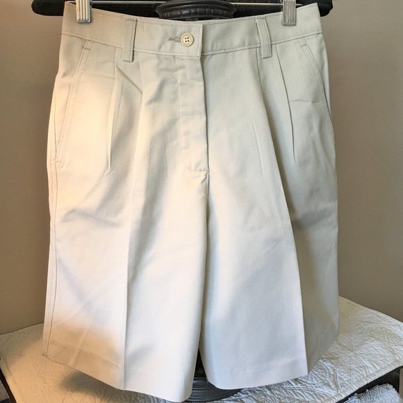 LADY EDWARDS Pleated Front High Rise Chino Short   NWT!! - Picture 2 of 10